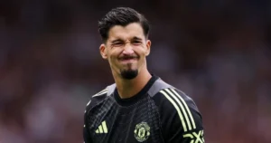 Thống kê của Bayindir khiến CĐV MU kinh ngạc