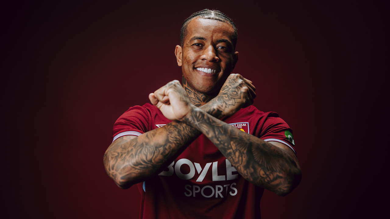 Vì sao Liverpool không thể chiêu mộ Guehi?